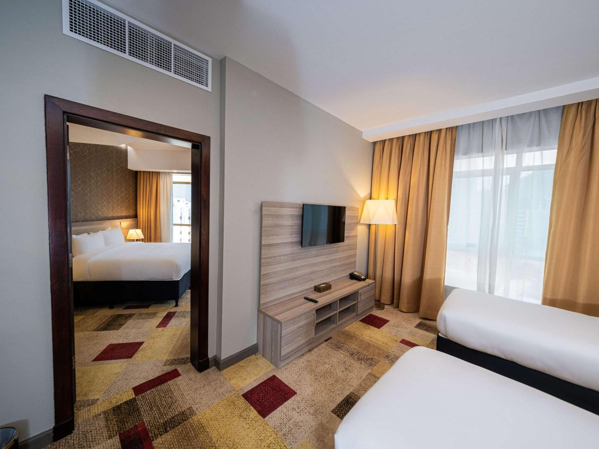 Mercure Makkah Aziziah Μέκκα Εξωτερικό φωτογραφία